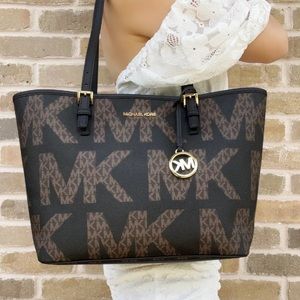 NWOT Michael Kors Jet Set Travel Medium Carryall Tote Black Brown